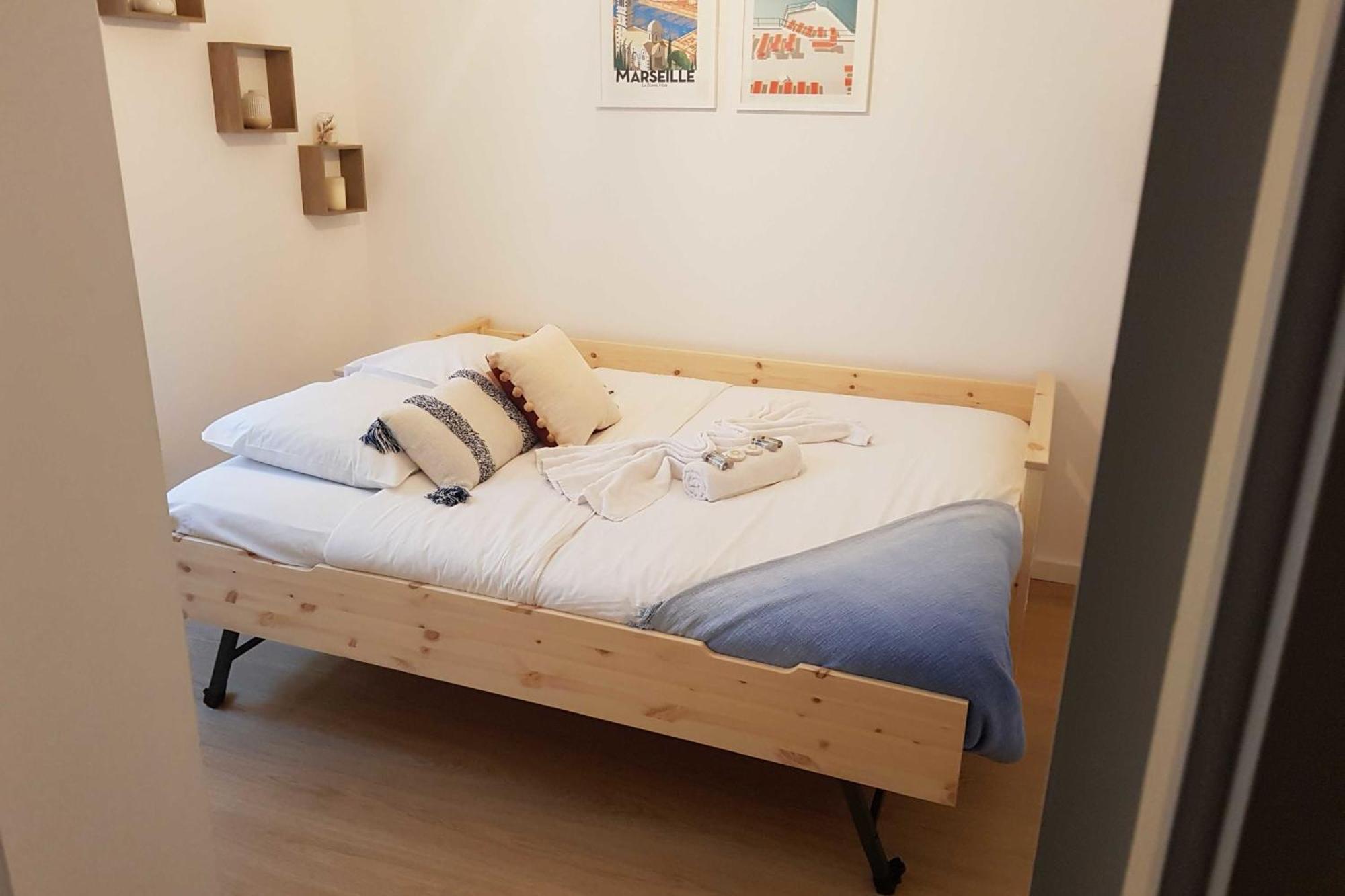 Appartement Panier Caylus - Welkeys Marseille Bagian luar foto